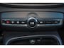 Volvo C40 Extended Range Ultimate 82 kWh - Panoramadak - IntelliSafe Assist & Surround - 360º Camera - Harman/Kardon audio - Verwarmde voorstoelen & stuur - Parkeersensoren voor & achter - Elektr. bedienb. voorstoelen met geheugen links - Draadloze tel. lader - Warmtepomp - Extra getint glas - 19' LMV