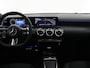 Mercedes-Benz A-klasse 180 Star Edition AMG Line | Night | Panoramadak | Sfeerverlichting | MULTIBEAM LED | Stoelverwarming | Sfeerverlichting |