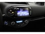 Toyota Yaris 1.5 Hybrid Y20 Gold Edition 2018 | Trekhaak | Airco | Stoelverwarming | Cruise Control | Achteruitrij Camera | Elektrische Ramen | Stuurwiel Bediening | Climate Control | 2 Sleutels