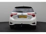 Toyota Yaris 1.5 Hybrid Y20 Gold Edition 2018 | Trekhaak | Airco | Stoelverwarming | Cruise Control | Achteruitrij Camera | Elektrische Ramen | Stuurwiel Bediening | Climate Control | 2 Sleutels