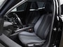 Peugeot e-2008 EV Allure 50 kWh Sport SOH 90% (APPLE CARPLAY,NAVI,CAMERA,PDC,CLIMTE,CRUISE,LED,SPORTSTOELEN,LM VELGEN,NETTE STAAT)
