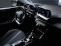 Peugeot e-2008 EV Allure 50 kWh Sport SOH 90% (APPLE CARPLAY,NAVI,CAMERA,PDC,CLIMTE,CRUISE,LED,SPORTSTOELEN,LM VELGEN,NETTE STAAT)