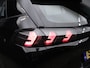 Peugeot e-2008 EV Allure 50 kWh Sport SOH 90% (APPLE CARPLAY,NAVI,CAMERA,PDC,CLIMTE,CRUISE,LED,SPORTSTOELEN,LM VELGEN,NETTE STAAT)