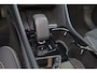 Volvo C40 Extended Range Plus 82 kWh - IntelliSafe Assist & Surround - Parkeercamera achter - Verwarmde voorstoelen & stuur - Parkeersensoren voor & achter - Draadloze tel. lader - Warmtepomp - Extra getint glas - 19' LMV
