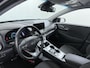 Hyundai Kona Electric EV Comfort 64 kWh | SOH 96,7% | Trekhaak | Navigatie |