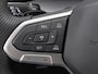 Volkswagen Golf 1.5eTSI/150PK R-Line · Navigatie · Trekhaak · Apple/Android Car Play · Dodehoeksensoren · Stoelverwarming · Garantie t/m 08-01-2031 of 100000km.