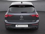 Volkswagen Golf 1.5eTSI/150PK R-Line · Navigatie · Trekhaak · Apple/Android Car Play · Dodehoeksensoren · Stoelverwarming · Garantie t/m 08-01-2031 of 100000km.