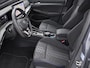 Volkswagen Golf 1.5eTSI/150PK R-Line · Navigatie · Trekhaak · Apple/Android Car Play · Dodehoeksensoren · Stoelverwarming · Garantie t/m 08-01-2031 of 100000km.
