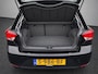 SEAT Ibiza 1.0 EcoTSI Style Business Connect / Digitaal dashboard / Climate controle / App connect / Stoelverwarming / Parkeersensoren achter / P4