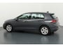 Volkswagen Golf 1.0 TSI Life Zuinige en Jonge Golf met Handgeschakelde Bak