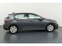 Volkswagen Golf 1.0 TSI Life Zuinige en Jonge Golf met Handgeschakelde Bak