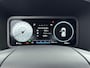 Hyundai Kona Electric EV Fashion 64 kWh | Navigatie & Carplay | Camera | Dodehoek | premium audio |