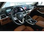 BMW 3-Serie 330e xDrive | SOH 100% | Cruise Control | Stoelverwarming | Head-up | Leder | Memory | Camera | Carplay | Keyless | HiFi