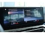BMW 3-Serie 330e xDrive | SOH 100% | Cruise Control | Stoelverwarming | Head-up | Leder | Memory | Camera | Carplay | Keyless | HiFi