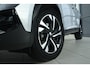 Peugeot 2008 1.2 Turbo Allure | Cruise Control | Camera | Navi | Keyless | LED | Carplay | Climate | i-Cockpit | 17 Inch