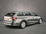 Skoda Octavia Combi Business Edition 1.0 eTSI 110pk DSG Automaat Navigatie, Cruise control, Stoelverwarming, Parkeersensoren, LED koplampen, Elektrische achterklep