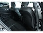 Volvo V60 2.0 B3 Plus Dark | Adapt. Cruise | Trekhaak | Schuifdak | Harman & Kardon | 360 Camera | Stoel+Stuurverwarming | Memory | Elektr. Klep | Keyless |
