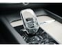Volvo XC60 2.0 B5 Inscription + PANORAMA / 360 CAMERA / LEDER / TREKHAAK /