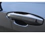 Volvo V60 T6 350PK Plug-in hybrid AWD Plus Dark / Adaptive Cruise Control / 360 Camera / Harman Kardon / Stoel- en stuurverwarming / Stoelverwarming achter / Trekhaak elektrisch wegklapbaar / Elektrische stoelen met geheugen