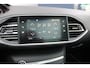 Peugeot 308 SW 1.2 PureTech 130pk Blue Lease Premium Leer Airco Navi Carplay Camera Pano Dealer onderhouden