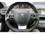 Peugeot 308 SW 1.2 PureTech 130pk Blue Lease Premium Leer Airco Navi Carplay Camera Pano Dealer onderhouden