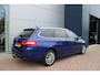 Peugeot 308 SW 1.2 PureTech 130pk Blue Lease Premium Leer Airco Navi Carplay Camera Pano Dealer onderhouden