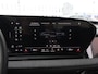 Audi Q6 e-tron S edition 83 kWh | Elektr. stoelen + memory | Stoelverw. v+a | Stuurverwarming | B&O | Bijrijderscherm | HUD | Sfeerverlichting |