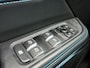 Lynk & Co 01 1.5, Full LED / Elektr. Schuifdak / Camera 360 + Sensoren / Carplay + Android Auto / 20' LMV