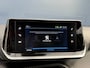 Peugeot 2008 1.2 PureTech Style | Trekhaak | All seasonbanden | Apple carplay/Android auto | Cruise control | Airco