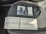 Peugeot e-2008 EV Active Pack 50 kWh | Fase 3 laden | SOH 89,88% | Navi by app | Lichtmetaal | Parkeersensoren | Bluetooth | 1e eigenaar |