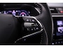 Skoda Superb Combi Sportline Business 1.4 TSI PHEV 218pk DSG Automaat Trekhaak, 360 camera, Verwarmde voorruit, Adaptive cruise control, Navigatie, Achteruitrijcamera