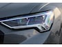Audi Q3 40 TFSI quattro edition one 190PK / 140kW DSG, S-Line in- en exterieur, LED Matrix koplampen, dynamische richtingaanwijzers achter, verwarmbare voorstoelen, verwarmbaar multifunctioneel lederen stuurwiel, achteruitrijcamera (Rear View), parkeersensoren voor en achter (PDC), navigatie, dodehoekdetectie (Side Assist), elektrische achterklep, panoramadak, elektrisch verstel- en verwarmbare buitenspiegels, 2-zone climatronic, virtual cockpit, keyless start & entry, privacy glas, cruise control, dimmende binnenspiegel etc.