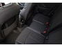 Audi Q3 40 TFSI quattro edition one 190PK / 140kW DSG, S-Line in- en exterieur, LED Matrix koplampen, dynamische richtingaanwijzers achter, verwarmbare voorstoelen, verwarmbaar multifunctioneel lederen stuurwiel, achteruitrijcamera (Rear View), parkeersensoren voor en achter (PDC), navigatie, dodehoekdetectie (Side Assist), elektrische achterklep, panoramadak, elektrisch verstel- en verwarmbare buitenspiegels, 2-zone climatronic, virtual cockpit, keyless start & entry, privacy glas, cruise control, dimmende binnenspiegel etc.