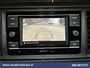 Volkswagen Crafter 2.0 TDI 177pk L3H3 L2H2 Euro6 Airco | Camera | Apple Carplay | Stoelverwarming Android Auto, Bijrijdersbank
