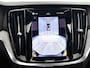 Volvo V60 2.0 T8 Plug-in hybrid AWD Plus Dark | 360° Camera | Trekhaak | Head-Up Display | Panoramadak |