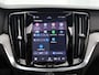 Volvo V60 2.0 T8 Plug-in hybrid AWD Plus Dark | 360° Camera | Trekhaak | Head-Up Display | Panoramadak |