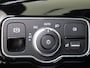 Mercedes-Benz A-klasse 180 Business Solution AMG Panoramadak / Nightpakket / Parkeercamera / Stoelverwarming /