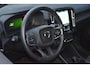 Volvo EX40 Single Motor Extended Range Plus 82 kWh | Trekhaak | Verwarmbare voorstoelen en stuurwiel | Warmtepomp | Premium audio by Harman Kardon | Keyless | Apple carplay/Android auto