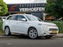 Mitsubishi Outlander 2.0 PHEV Instyle+ PANORAMADAK - ACC - CAMERA - STOELVERWARMING - LEDEREN BEKLEDING - LDW - PDC -TREKHAAK