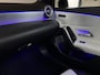 Mercedes-Benz A-klasse 200 Business Solution AMG Line Pano Cilma Navi Carplay Stoelverw. OEM-sfeerverlichting Digitaaldash