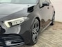 Mercedes-Benz A-klasse 200 Business Solution AMG Line Pano Cilma Navi Carplay Stoelverw. OEM-sfeerverlichting Digitaaldash