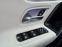 Mercedes-Benz A-klasse 200 Business Solution AMG Line Pano Cilma Navi Carplay Stoelverw. OEM-sfeerverlichting Digitaaldash