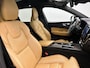 Volvo XC60 2.0 T8 Plug-in hybrid AWD Ultimate Dark | Bowers&Wilkins | Luchtvering | 22inch Velgen | 360° Camera | Trekhaak |