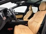 Volvo XC60 2.0 T8 Plug-in hybrid AWD Ultimate Dark | Bowers&Wilkins | Luchtvering | 22inch Velgen | 360° Camera | Trekhaak |