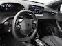 Peugeot e-2008 EV Allure Pack 54 kWh Soh 100 % Navigatie Apple Carplay/Android Auto Climate Control Parkeer sensoren Lichtmetalen Velgen