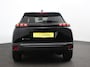 Peugeot e-2008 EV Allure Pack 54 kWh Soh 100 % Navigatie Apple Carplay/Android Auto Climate Control Parkeer sensoren Lichtmetalen Velgen