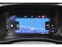 Volvo XC40 B4 Plus Dark | Panoramadak | Trekhaak | Verwarmbare voorstoelen en stuurwiel | Premium audio by Harman Kardon | Apple carplay/Android auto | Keyless | Elektrisch verstelbare stoelen met geheugen | Achteruitrijcamera |