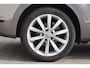 Volkswagen Golf Sportsvan 1.2 TSI Highline 110PK / 81kW DSG, Wegklapbare trekhaak, 17" LMV, achteruitrijcamera (Rear View), parkeersensoren voor en achter (PDC), Executive Pakket (navigatie, Bluetooth telefoonvoorbereiding), privacy glas, DAB+, cruise control, elektrisch verstel- en verwarmbare buitenspiegels, licht- en regensensor, reservewiel, 2-zone climatronic etc.
