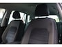 Volkswagen Golf Sportsvan 1.2 TSI Highline 110PK / 81kW DSG, Wegklapbare trekhaak, 17" LMV, achteruitrijcamera (Rear View), parkeersensoren voor en achter (PDC), Executive Pakket (navigatie, Bluetooth telefoonvoorbereiding), privacy glas, DAB+, cruise control, elektrisch verstel- en verwarmbare buitenspiegels, licht- en regensensor, reservewiel, 2-zone climatronic etc.