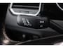 Volkswagen Golf Sportsvan 1.2 TSI Highline 110PK / 81kW DSG, Wegklapbare trekhaak, 17" LMV, achteruitrijcamera (Rear View), parkeersensoren voor en achter (PDC), Executive Pakket (navigatie, Bluetooth telefoonvoorbereiding), privacy glas, DAB+, cruise control, elektrisch verstel- en verwarmbare buitenspiegels, licht- en regensensor, reservewiel, 2-zone climatronic etc.